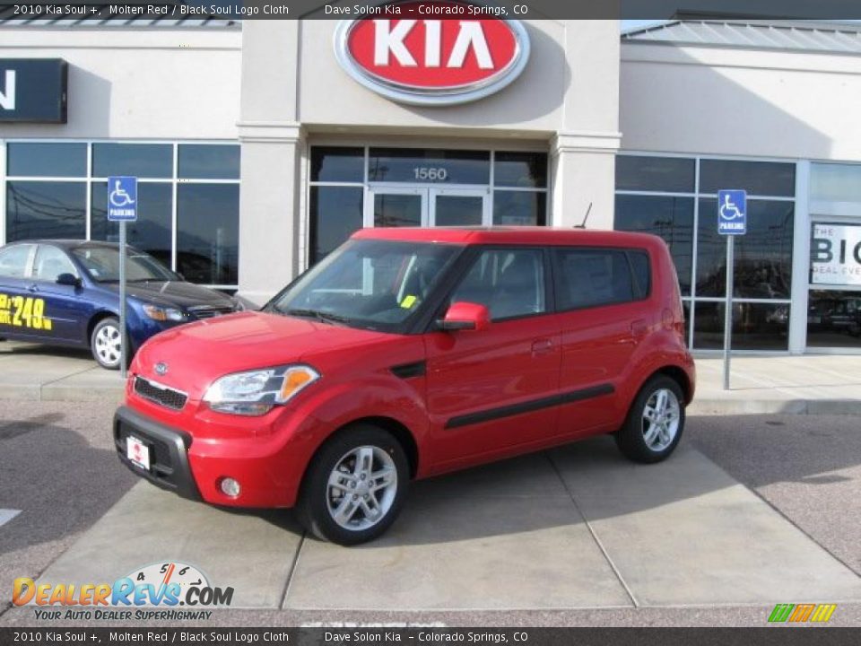 2010 Kia Soul + Molten Red / Black Soul Logo Cloth Photo #7