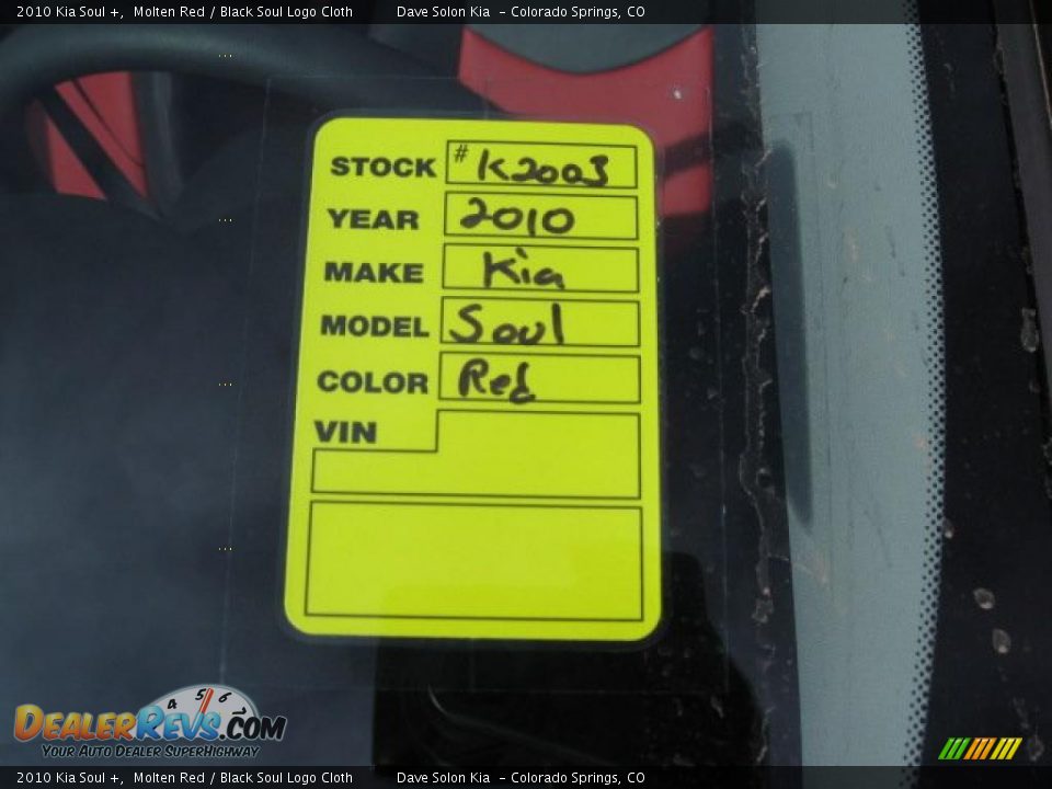 2010 Kia Soul + Molten Red / Black Soul Logo Cloth Photo #8