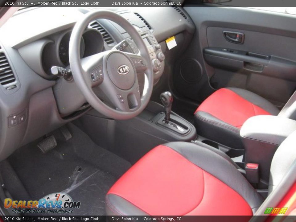 2010 Kia Soul + Molten Red / Black Soul Logo Cloth Photo #10