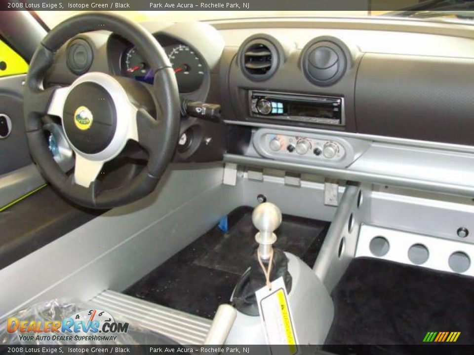 Dashboard of 2008 Lotus Exige S Photo #10
