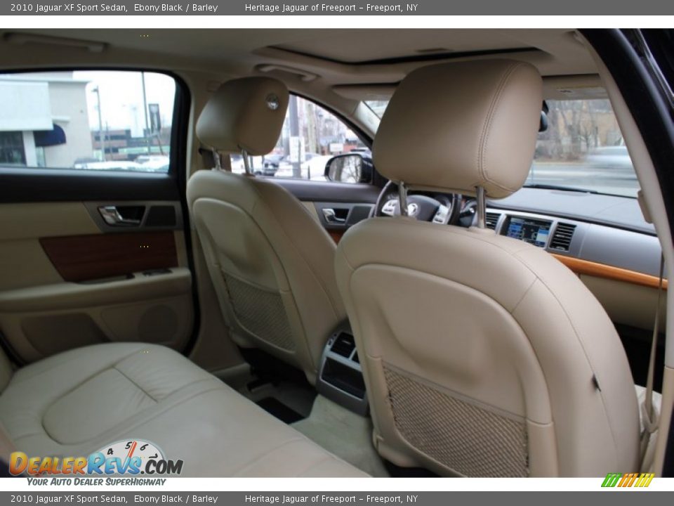 2010 Jaguar XF Sport Sedan Ebony Black / Barley Photo #14