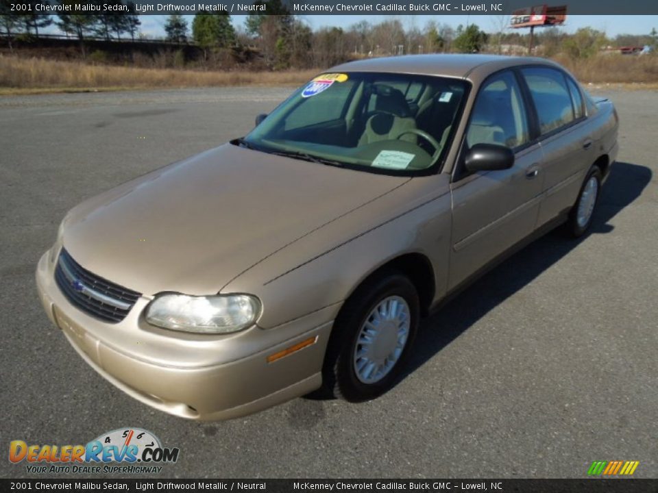 2001 Chevrolet Malibu Sedan Light Driftwood Metallic / Neutral Photo #1