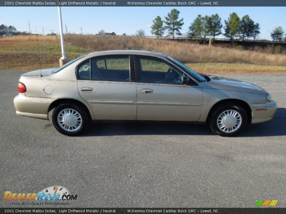 2001 Chevrolet Malibu Sedan Light Driftwood Metallic / Neutral Photo #6