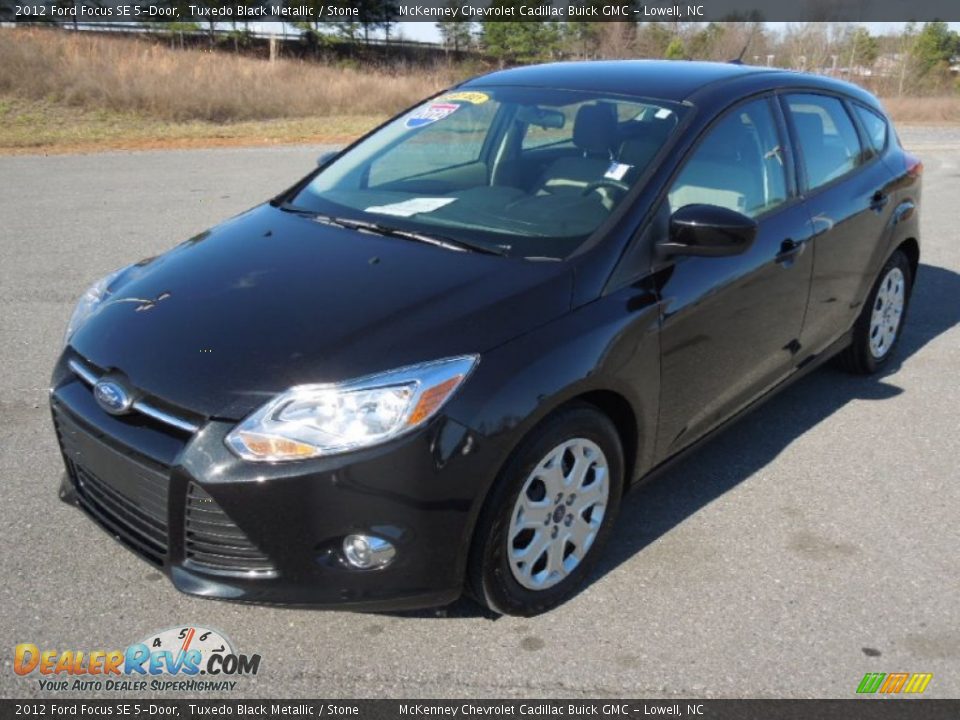2012 Ford Focus SE 5-Door Tuxedo Black Metallic / Stone Photo #1