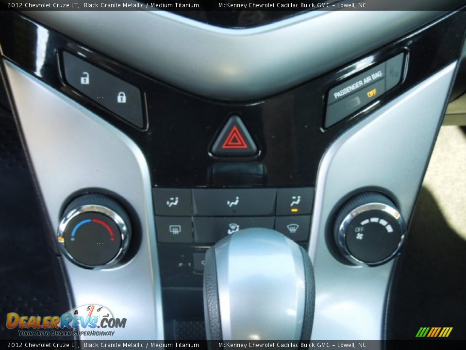 2012 Chevrolet Cruze LT Black Granite Metallic / Medium Titanium Photo #13
