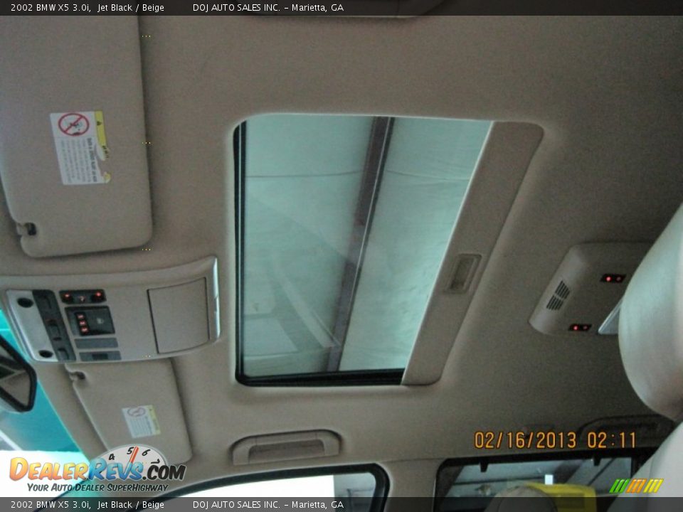 2002 BMW X5 3.0i Jet Black / Beige Photo #35