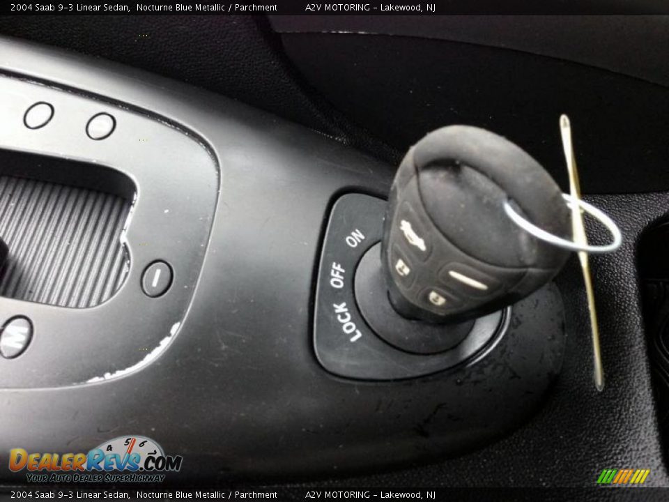Keys of 2004 Saab 9-3 Linear Sedan Photo #26