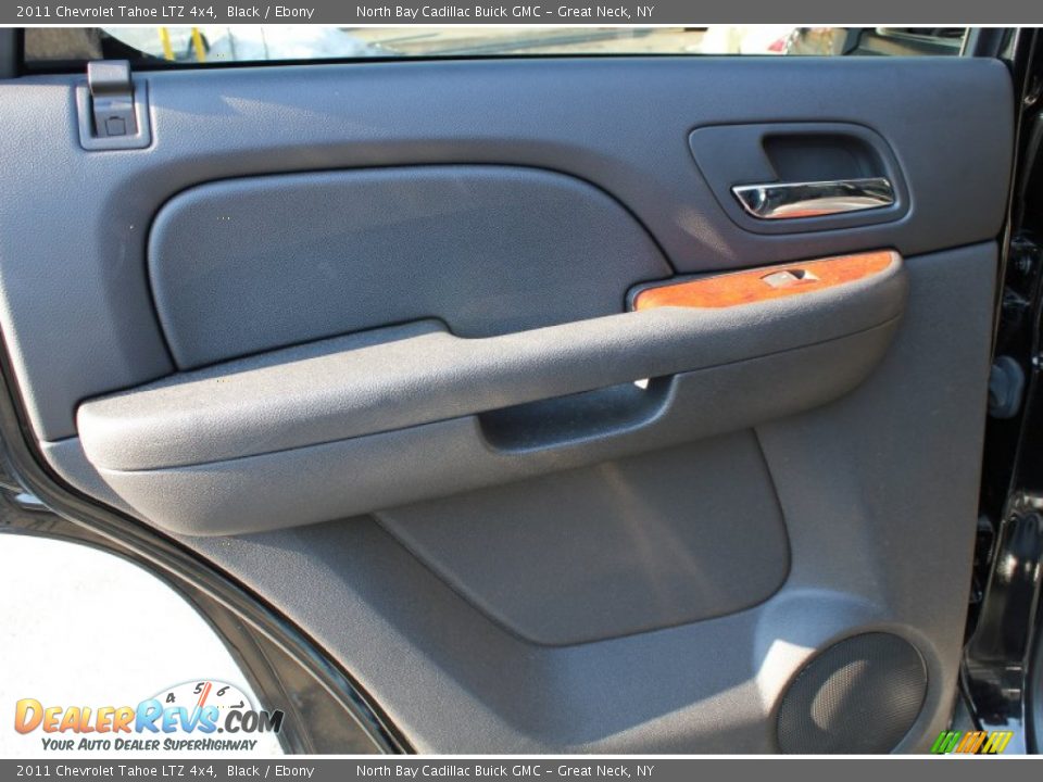 2011 Chevrolet Tahoe LTZ 4x4 Black / Ebony Photo #16