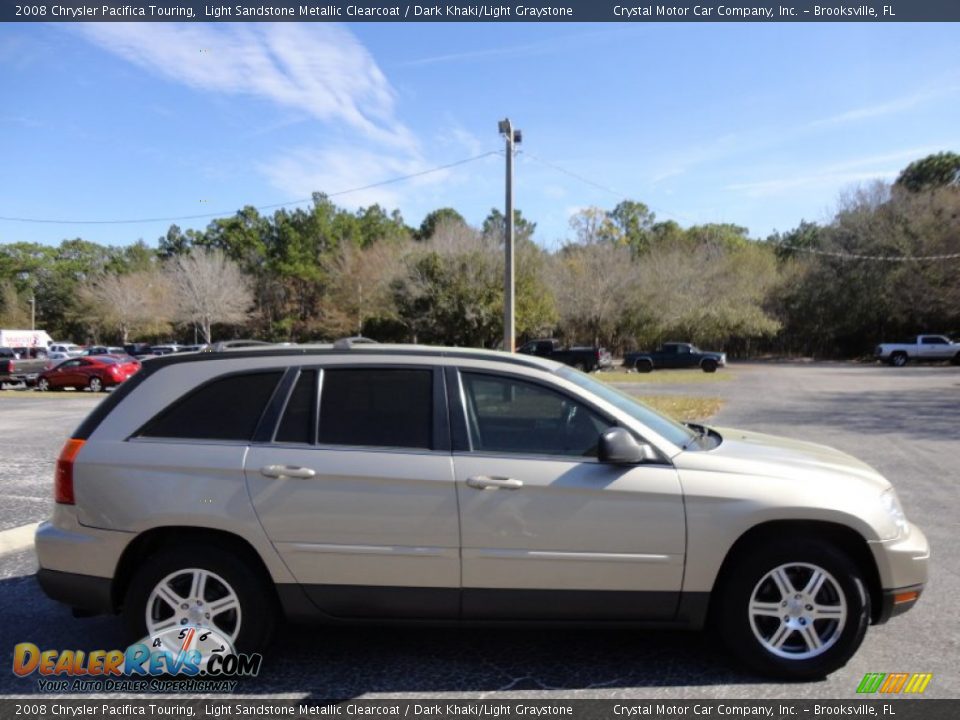 2008 Chrysler Pacifica Touring Light Sandstone Metallic Clearcoat / Dark Khaki/Light Graystone Photo #11