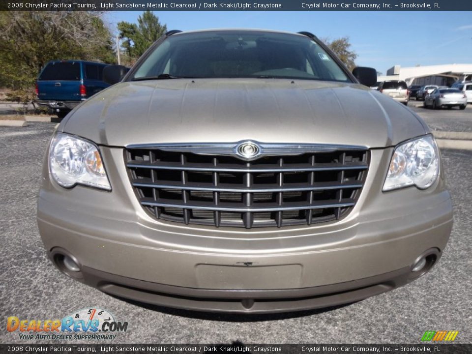 2008 Chrysler Pacifica Touring Light Sandstone Metallic Clearcoat / Dark Khaki/Light Graystone Photo #15