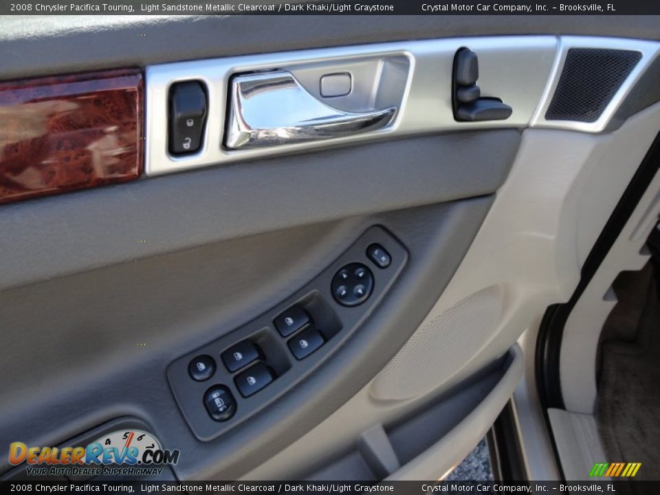 2008 Chrysler Pacifica Touring Light Sandstone Metallic Clearcoat / Dark Khaki/Light Graystone Photo #22