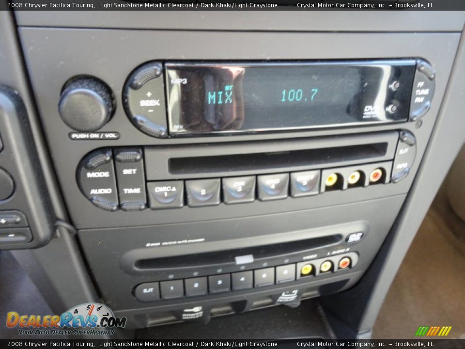 2008 Chrysler Pacifica Touring Light Sandstone Metallic Clearcoat / Dark Khaki/Light Graystone Photo #25