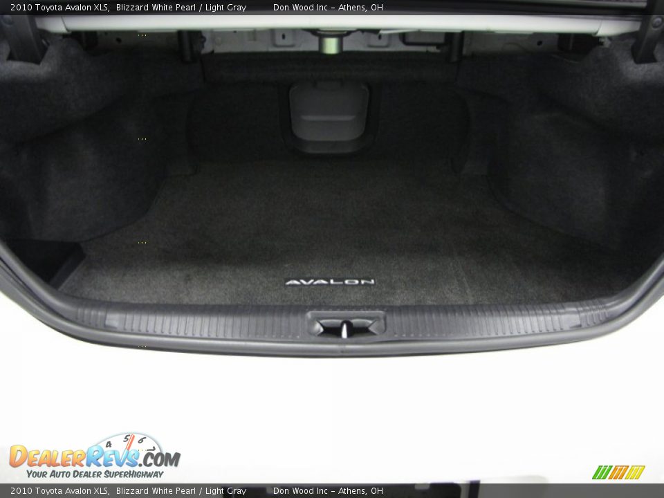 2010 Toyota Avalon XLS Blizzard White Pearl / Light Gray Photo #4
