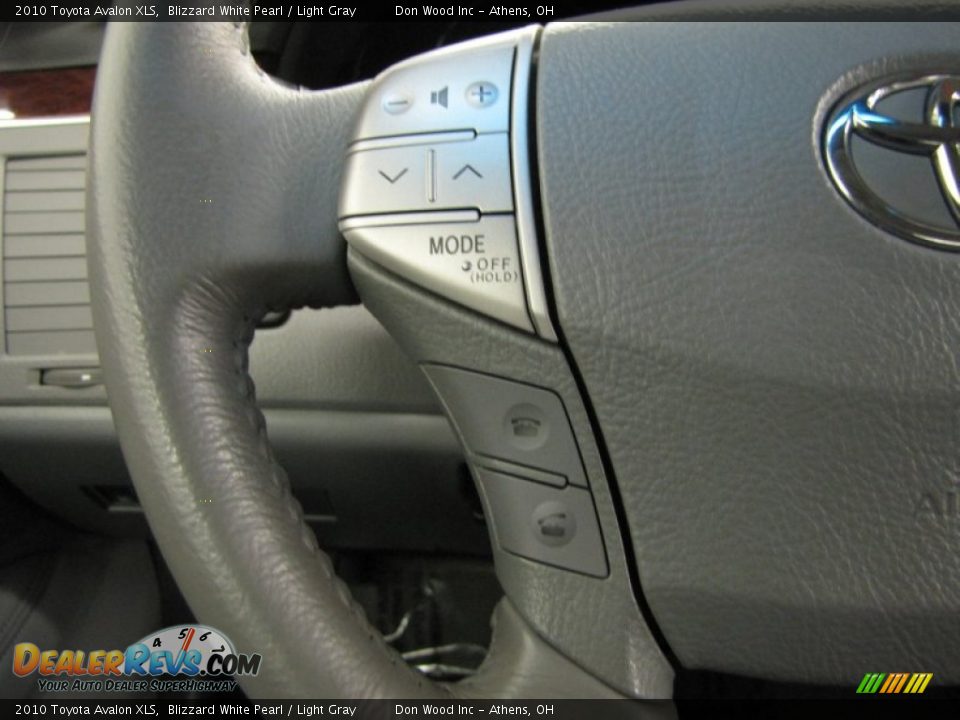 2010 Toyota Avalon XLS Blizzard White Pearl / Light Gray Photo #19