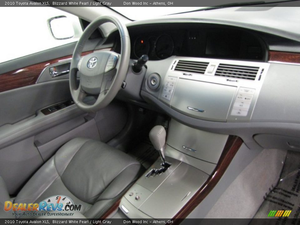 2010 Toyota Avalon XLS Blizzard White Pearl / Light Gray Photo #23