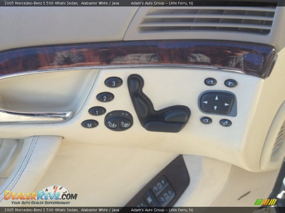 2005 Mercedes-Benz S 500 4Matic Sedan Alabaster White / Java Photo #8