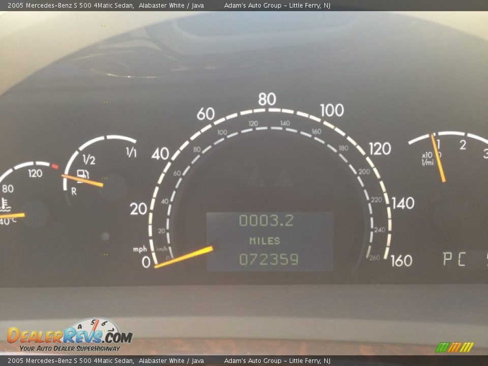 2005 Mercedes-Benz S 500 4Matic Sedan Alabaster White / Java Photo #11