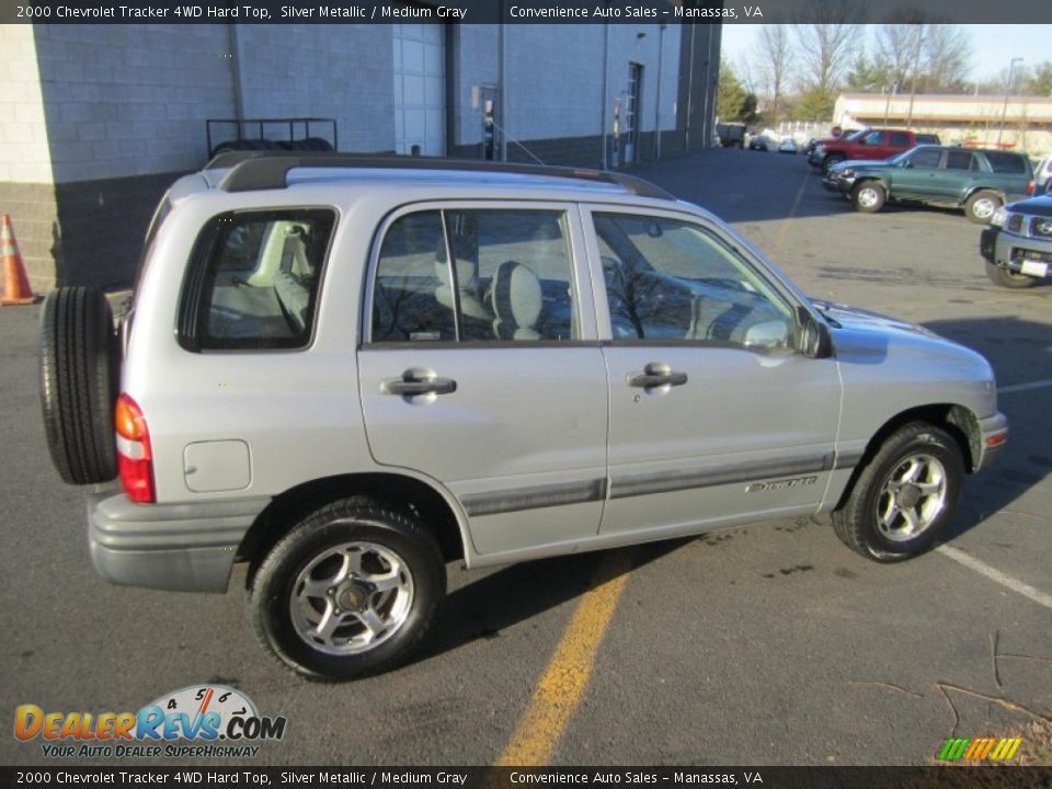 Silver Metallic 2000 Chevrolet Tracker 4WD Hard Top Photo #3