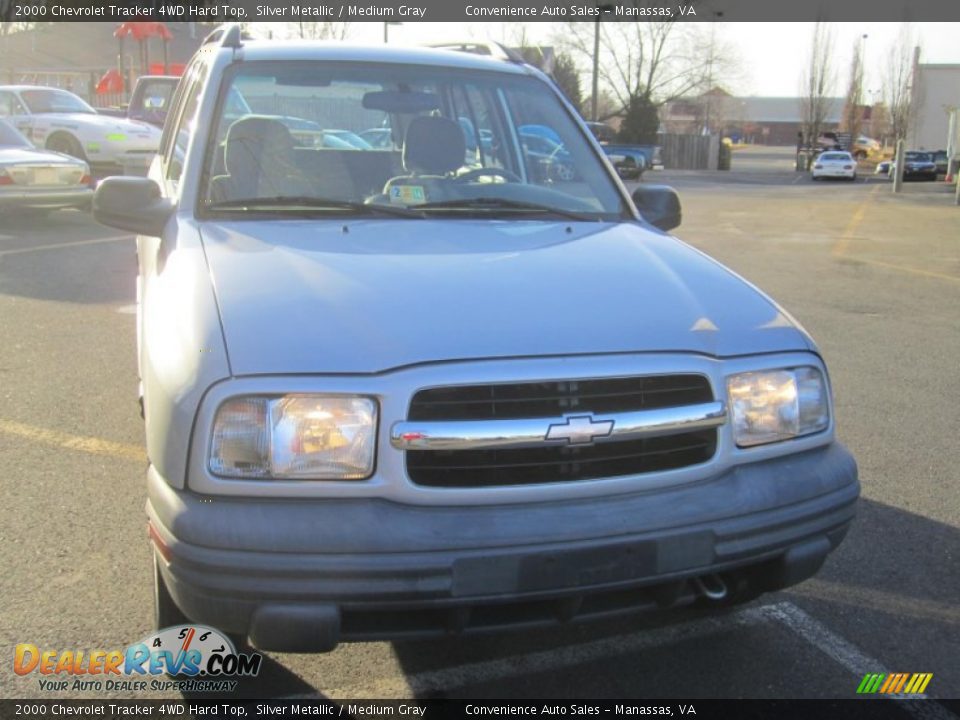 2000 Chevrolet Tracker 4WD Hard Top Silver Metallic / Medium Gray Photo #5
