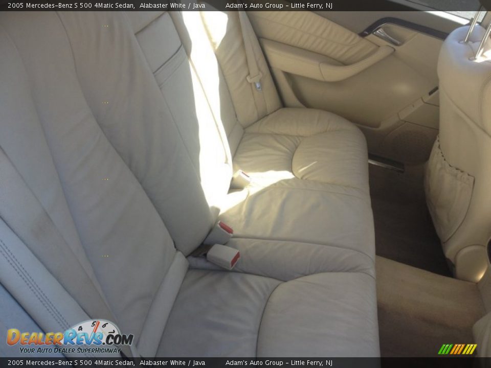 2005 Mercedes-Benz S 500 4Matic Sedan Alabaster White / Java Photo #19