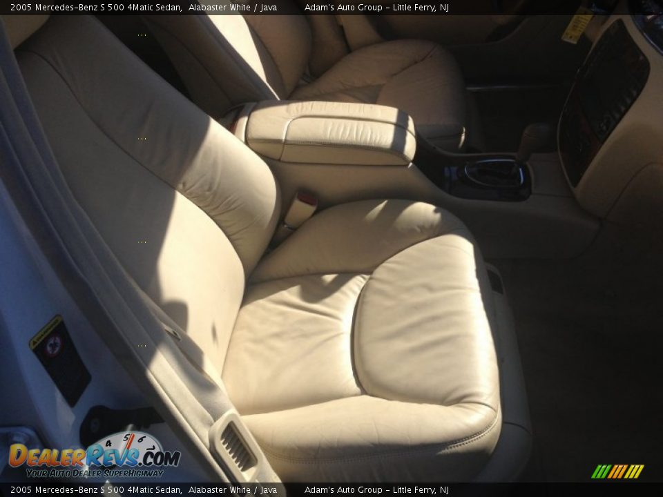 2005 Mercedes-Benz S 500 4Matic Sedan Alabaster White / Java Photo #22