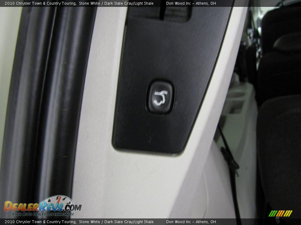 2010 Chrysler Town & Country Touring Stone White / Dark Slate Gray/Light Shale Photo #6
