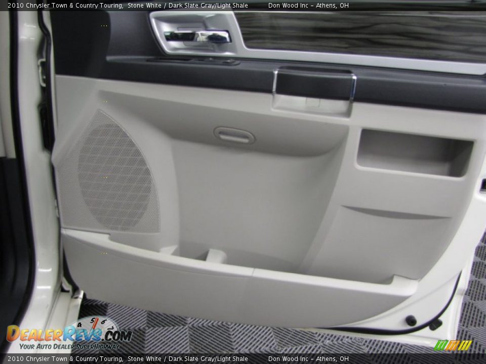 2010 Chrysler Town & Country Touring Stone White / Dark Slate Gray/Light Shale Photo #16