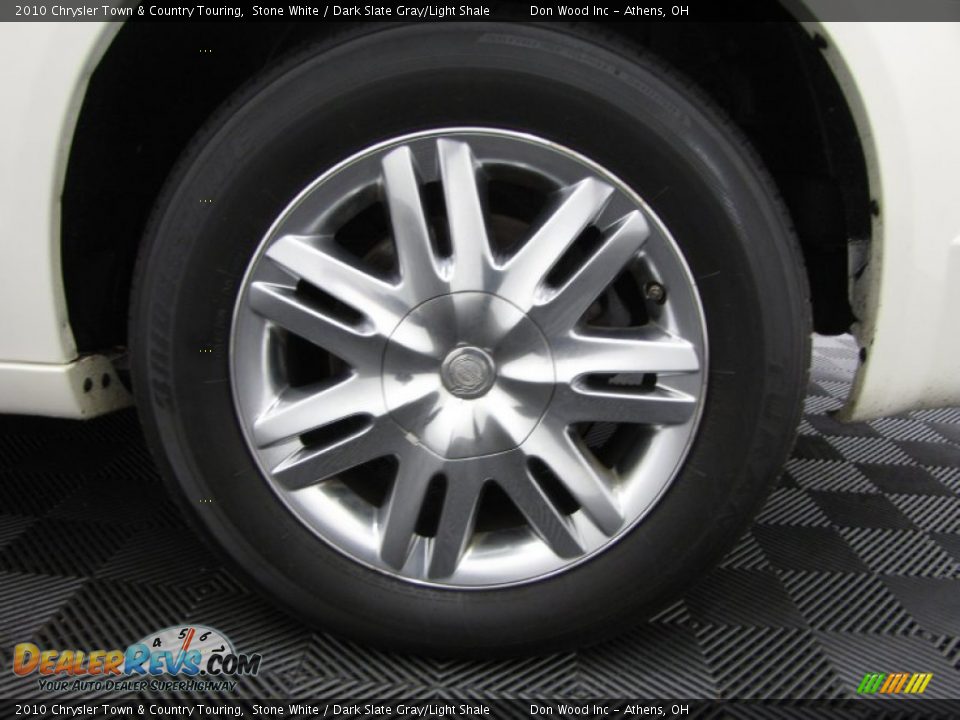2010 Chrysler Town & Country Touring Stone White / Dark Slate Gray/Light Shale Photo #27