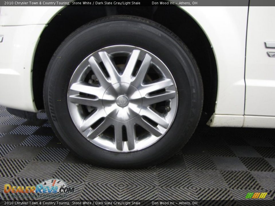 2010 Chrysler Town & Country Touring Stone White / Dark Slate Gray/Light Shale Photo #29