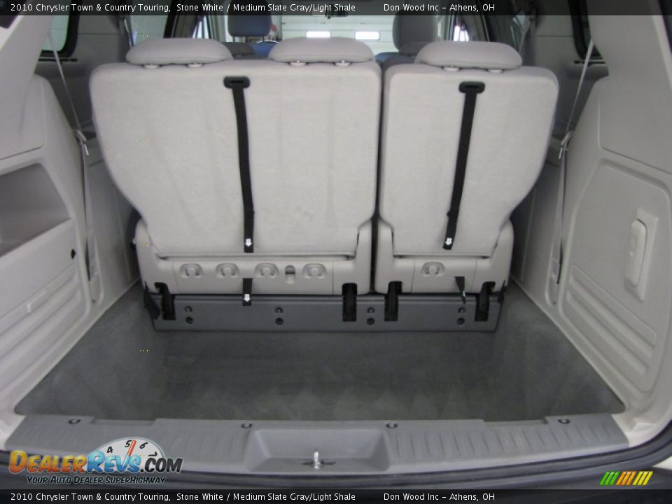 2010 Chrysler Town & Country Touring Stone White / Medium Slate Gray/Light Shale Photo #4