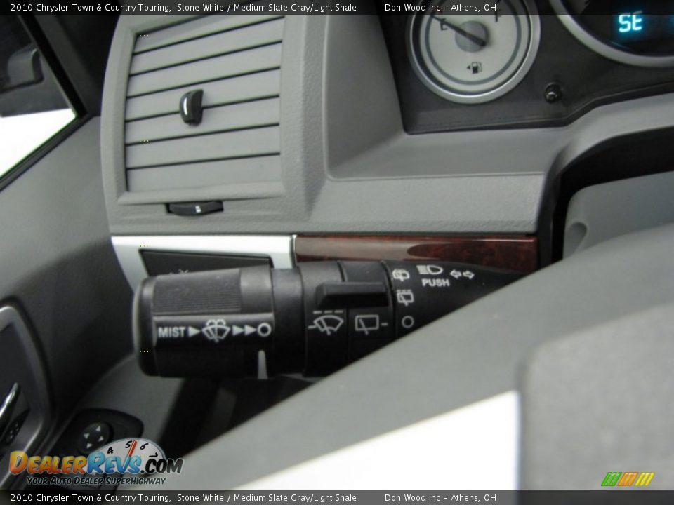 2010 Chrysler Town & Country Touring Stone White / Medium Slate Gray/Light Shale Photo #19