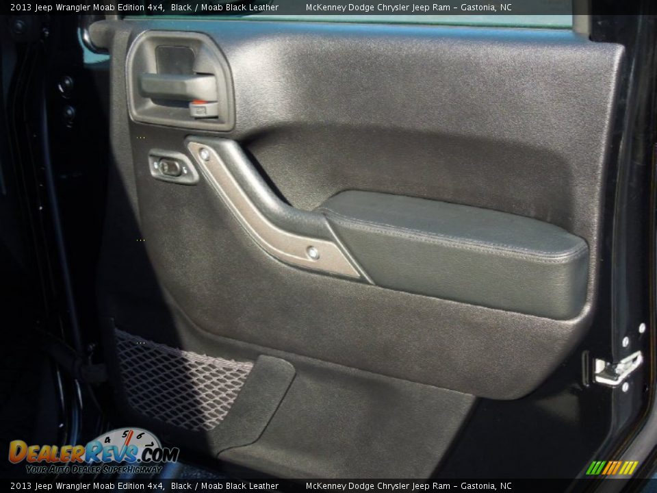 2013 Jeep Wrangler Moab Edition 4x4 Black / Moab Black Leather Photo #20