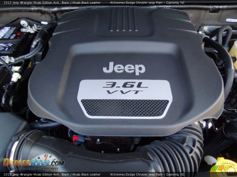 2013 Jeep Wrangler Moab Edition 4x4 3.6 Liter DOHC 24-Valve VVT Pentastar V6 Engine Photo #22