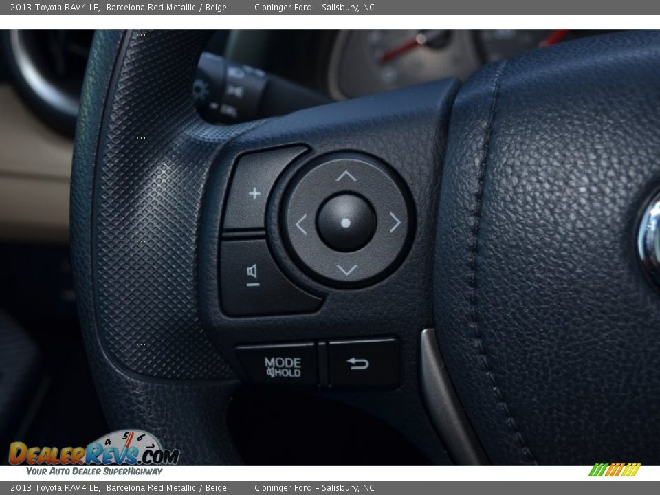 Controls of 2013 Toyota RAV4 LE Photo #23