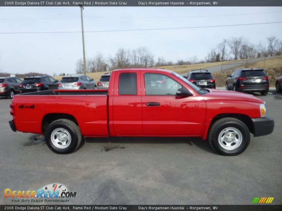 2006 Dodge Dakota ST Club Cab 4x4 Flame Red / Medium Slate Gray Photo #8