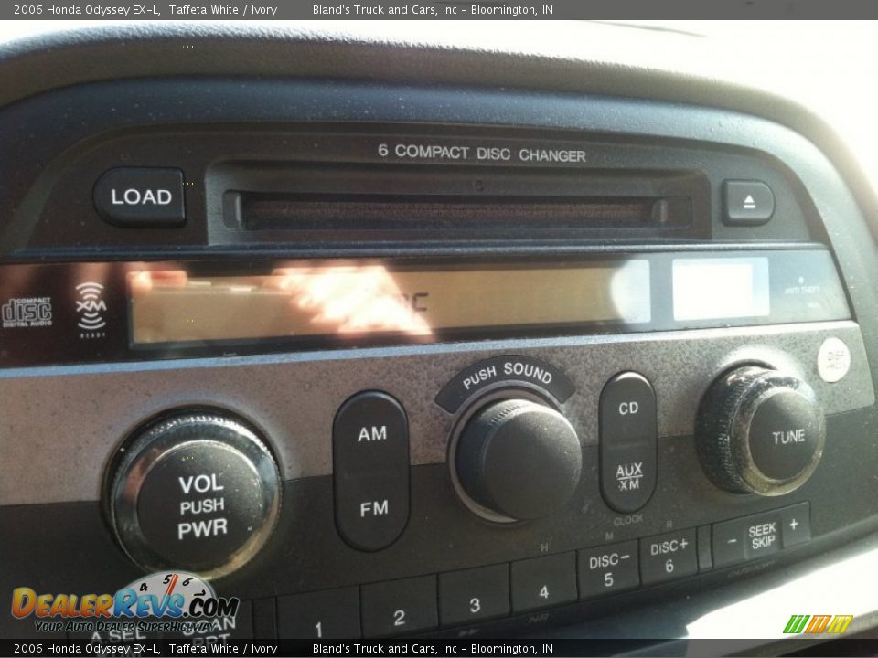 Audio System of 2006 Honda Odyssey EX-L Photo #9