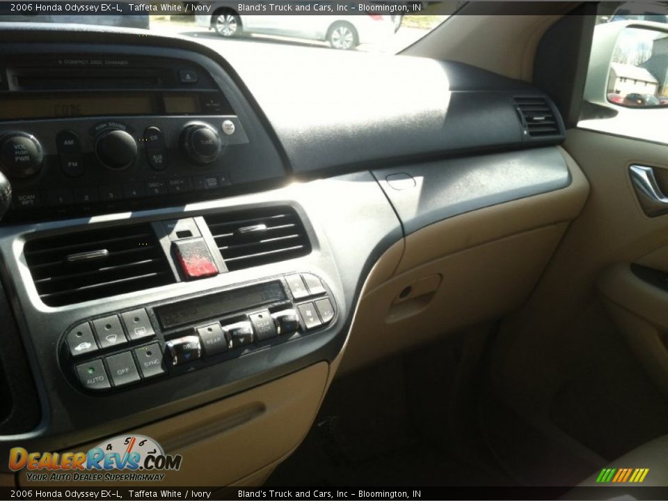 2006 Honda Odyssey EX-L Taffeta White / Ivory Photo #13