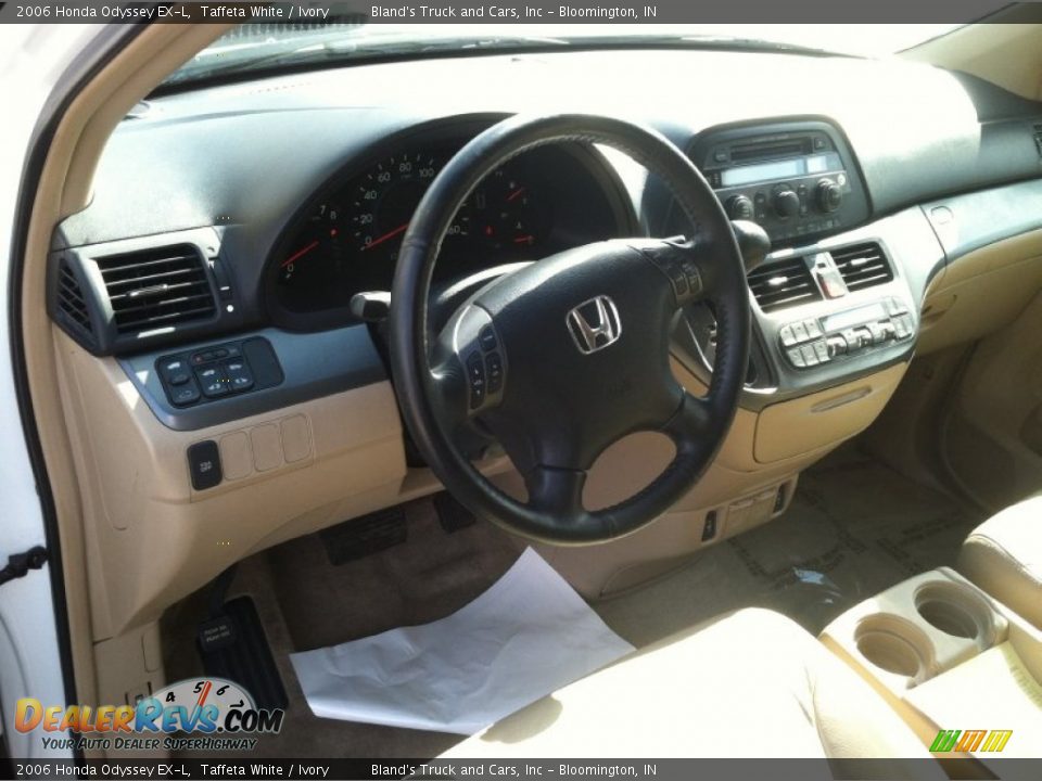 2006 Honda Odyssey EX-L Taffeta White / Ivory Photo #21