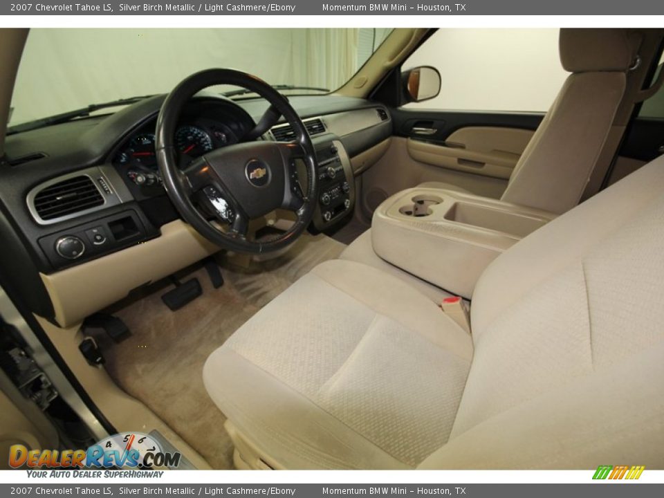 2007 Chevrolet Tahoe LS Silver Birch Metallic / Light Cashmere/Ebony Photo #13