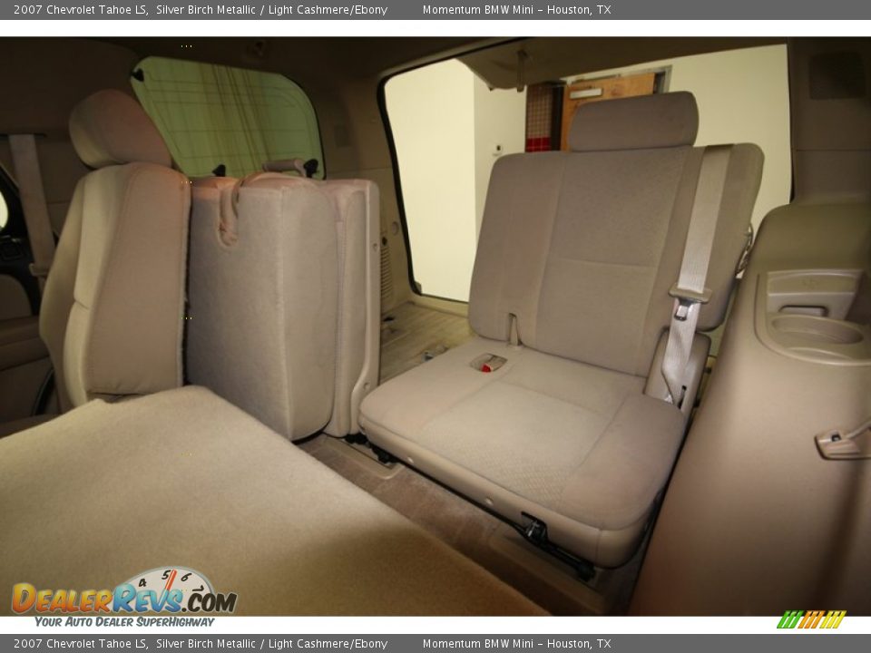2007 Chevrolet Tahoe LS Silver Birch Metallic / Light Cashmere/Ebony Photo #15