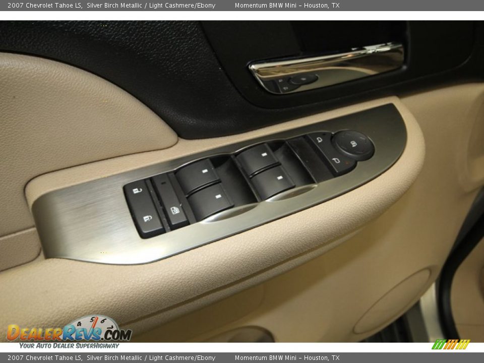 2007 Chevrolet Tahoe LS Silver Birch Metallic / Light Cashmere/Ebony Photo #17