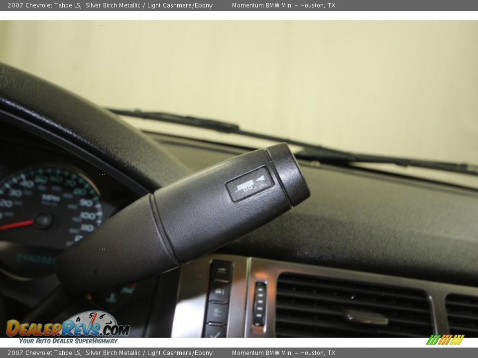 2007 Chevrolet Tahoe LS Silver Birch Metallic / Light Cashmere/Ebony Photo #23