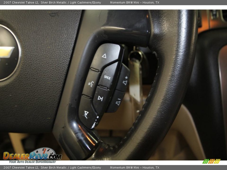 2007 Chevrolet Tahoe LS Silver Birch Metallic / Light Cashmere/Ebony Photo #24