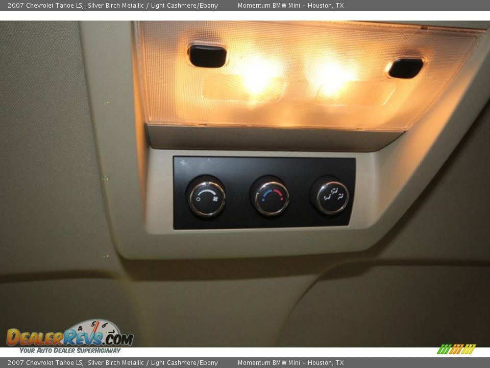 2007 Chevrolet Tahoe LS Silver Birch Metallic / Light Cashmere/Ebony Photo #29