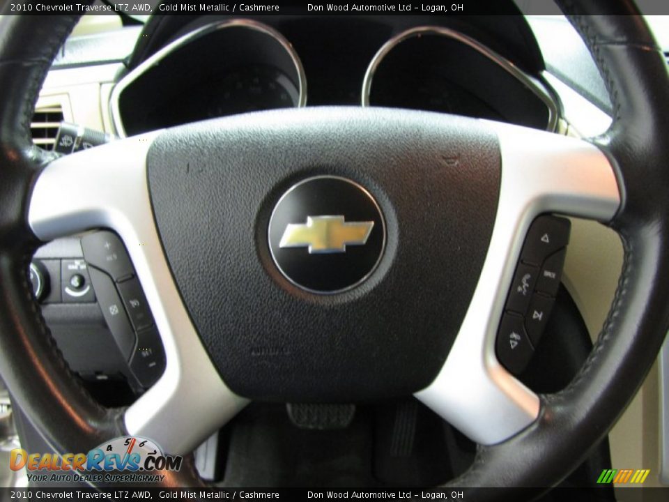 2010 Chevrolet Traverse LTZ AWD Gold Mist Metallic / Cashmere Photo #18
