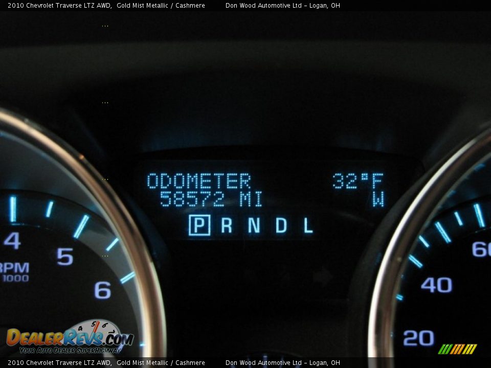2010 Chevrolet Traverse LTZ AWD Gold Mist Metallic / Cashmere Photo #23