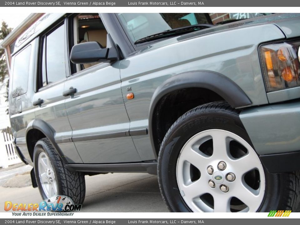 2004 Land Rover Discovery SE Vienna Green / Alpaca Beige Photo #16