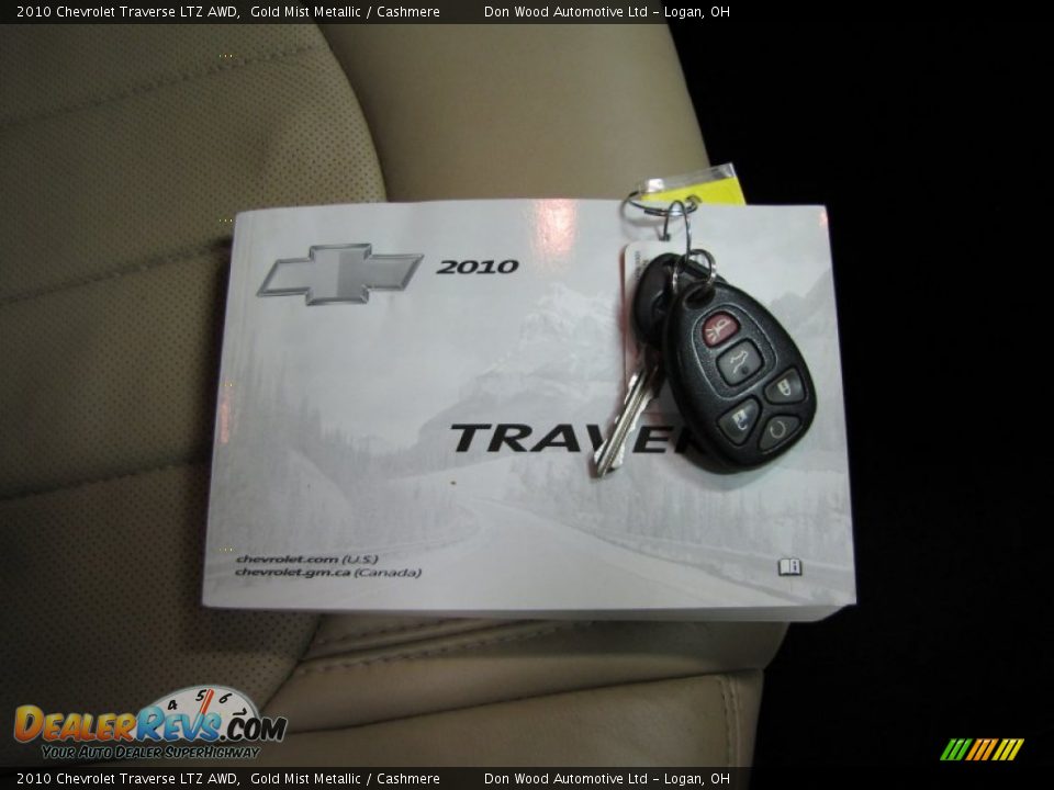 2010 Chevrolet Traverse LTZ AWD Gold Mist Metallic / Cashmere Photo #30
