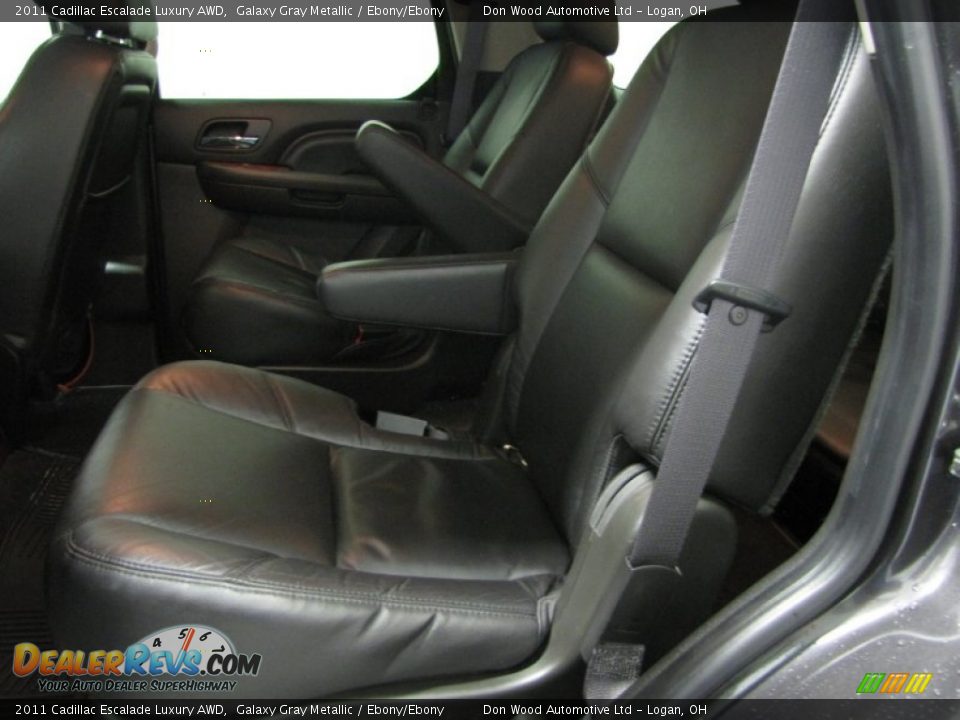 2011 Cadillac Escalade Luxury AWD Galaxy Gray Metallic / Ebony/Ebony Photo #8