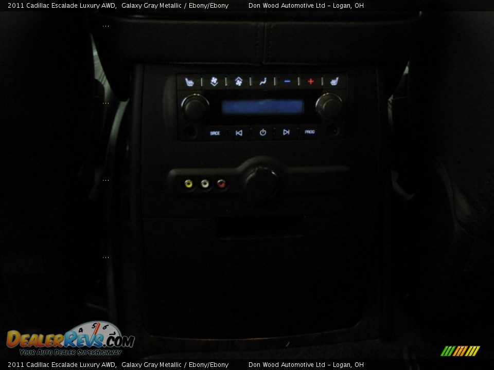 2011 Cadillac Escalade Luxury AWD Galaxy Gray Metallic / Ebony/Ebony Photo #28